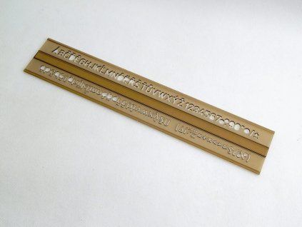 ŠABLONA ŠKOLNÍ PÍSMENOVÁ 7,0MM KOUŘOVÁ 748056